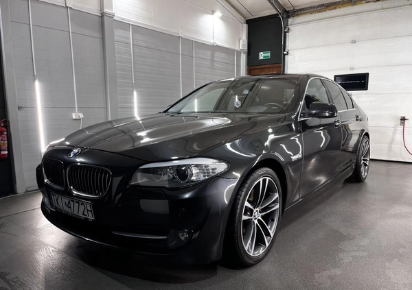 BMW Seria 5 cena 58900 przebieg: 325000, rok produkcji 2013 z Gołańcz małe 781